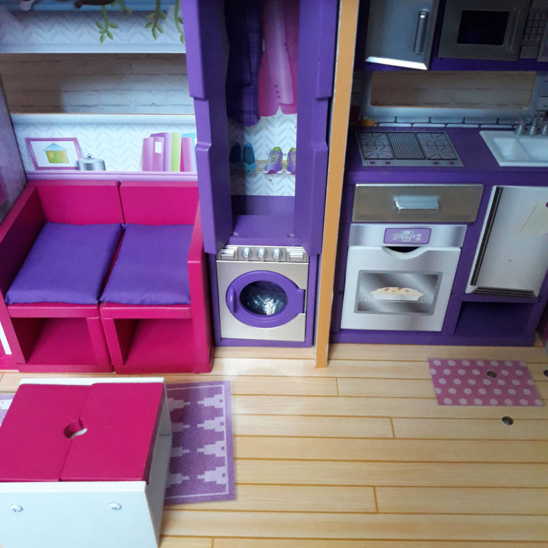 Barbie Puppenhaus umbauen