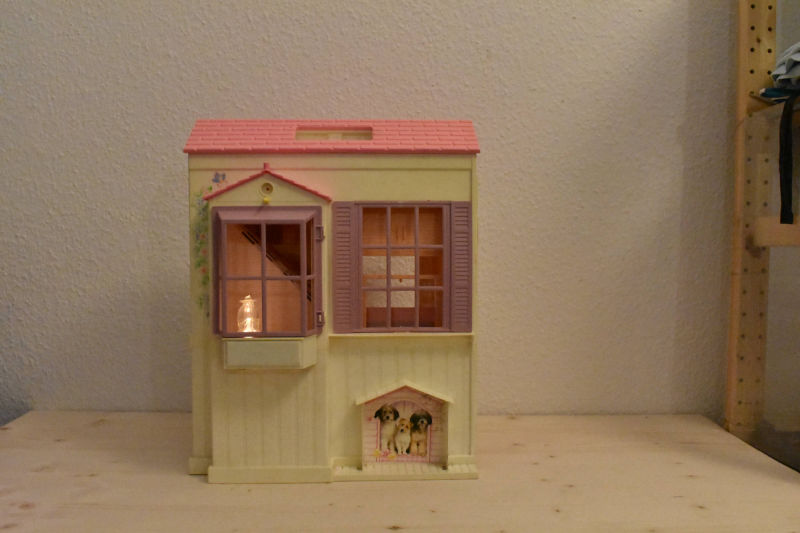 Barbie Puppenhaus umbauen